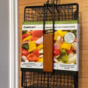 New Cuisinart Folding Handle Non-stick Grilling Basket Gourmet Outdoor Grilling